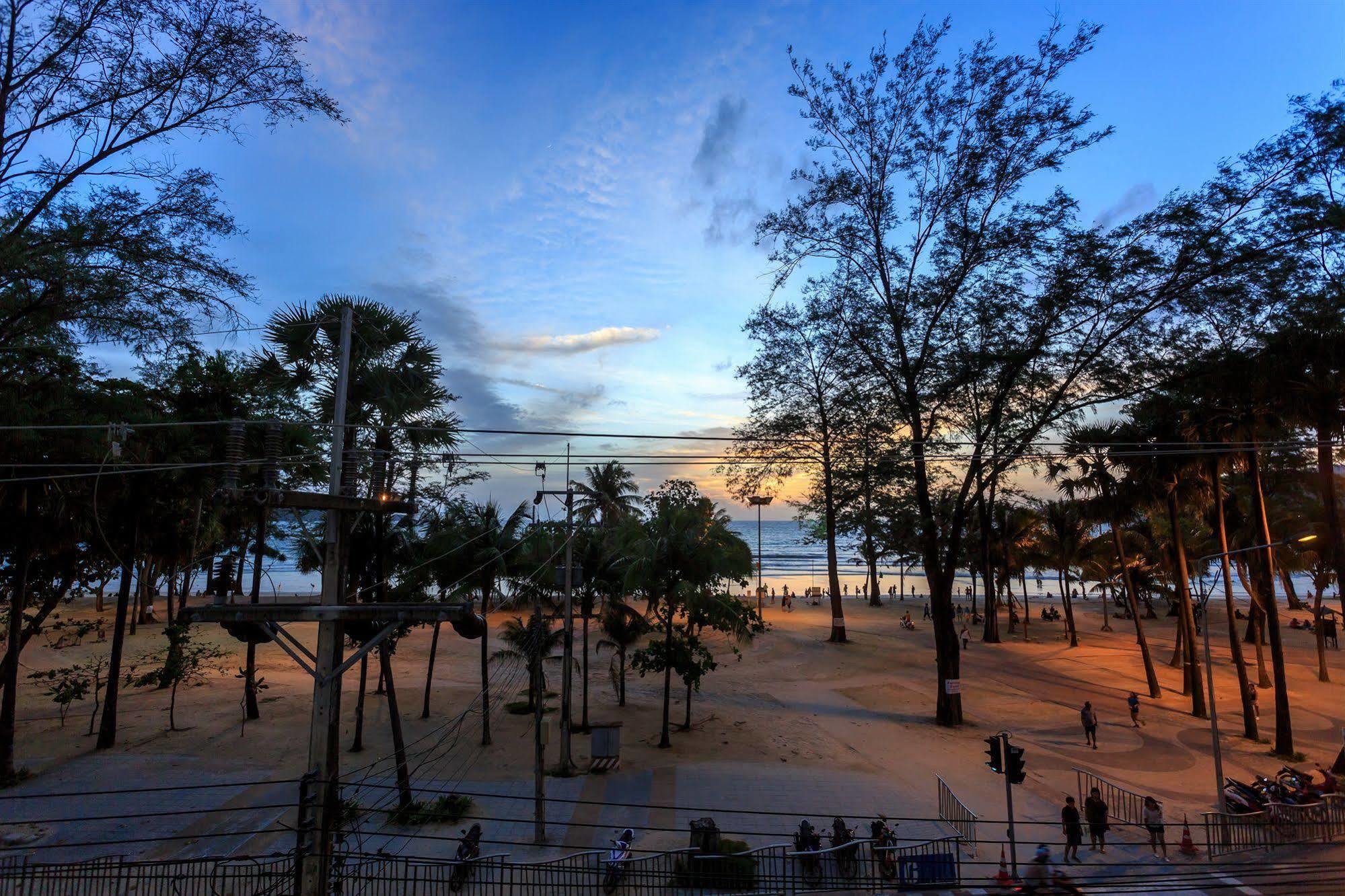 Patong Marina Hotel By Lofty Exteriér fotografie