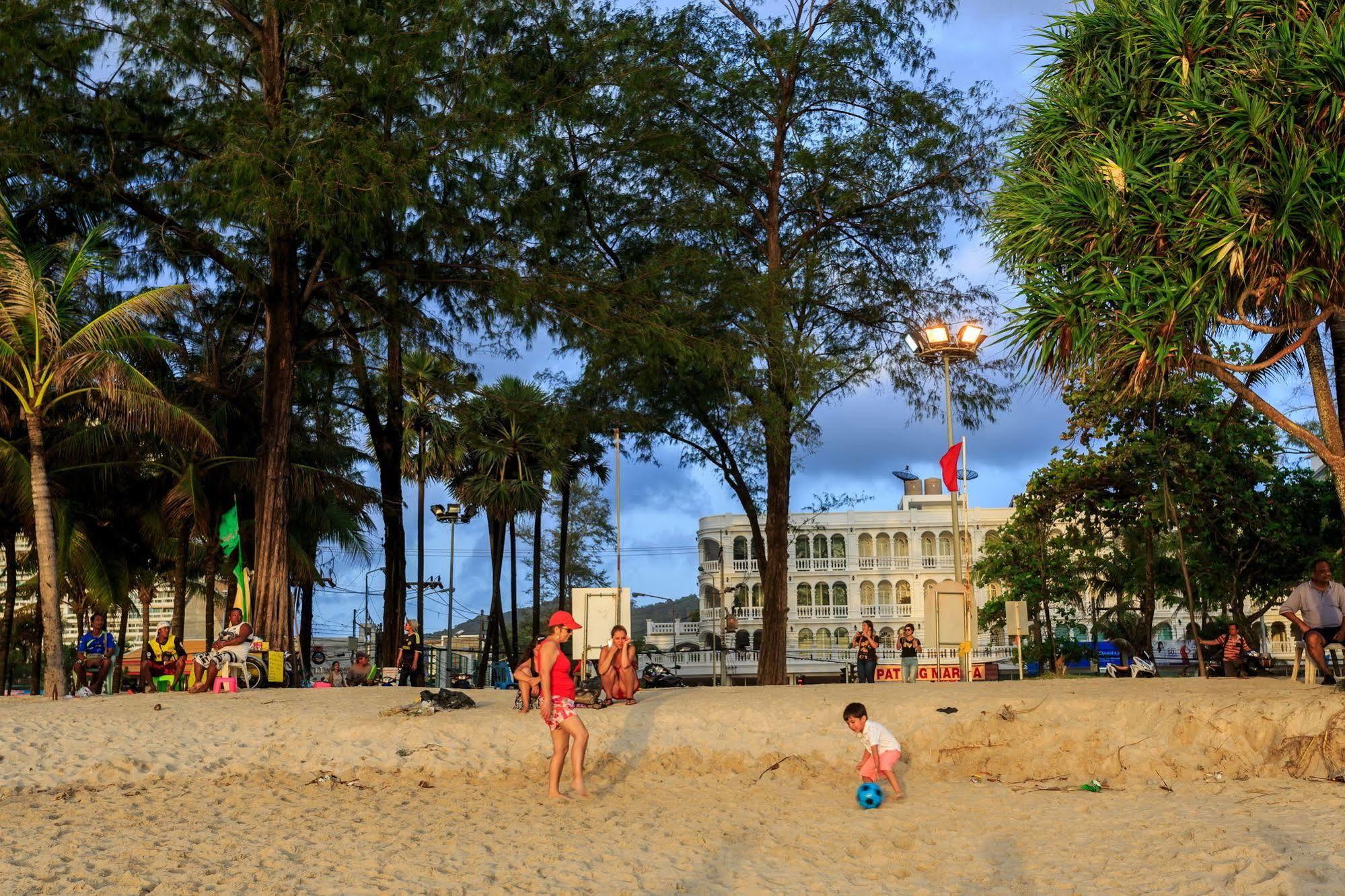 Patong Marina Hotel By Lofty Exteriér fotografie